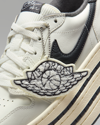 Air Jordan 1 Triple Stack Women's Shoes. Nike JP